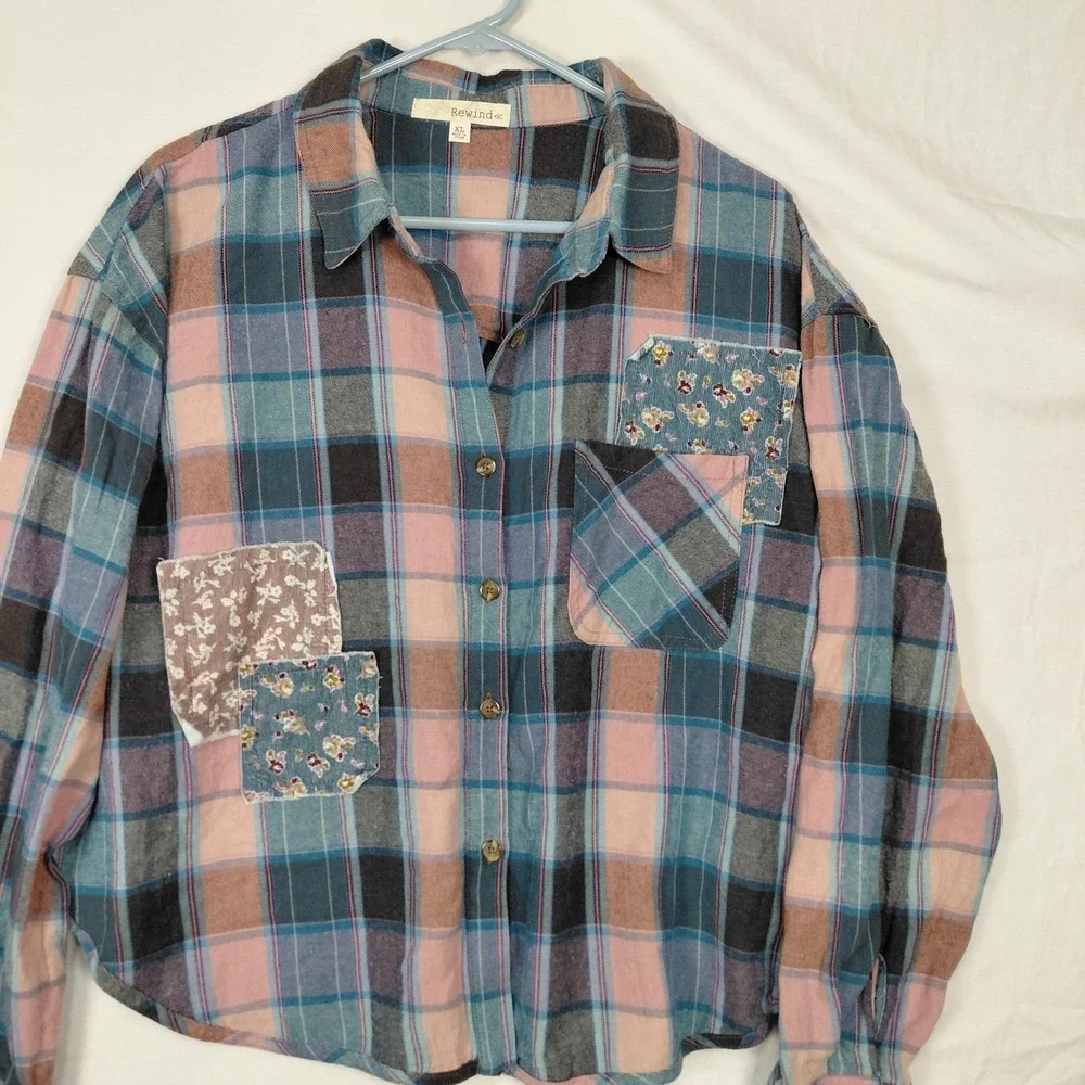 Women's XL Cropped Plaid Flannel Long Sleeve Patchwork‎ Raw Hem Country Western